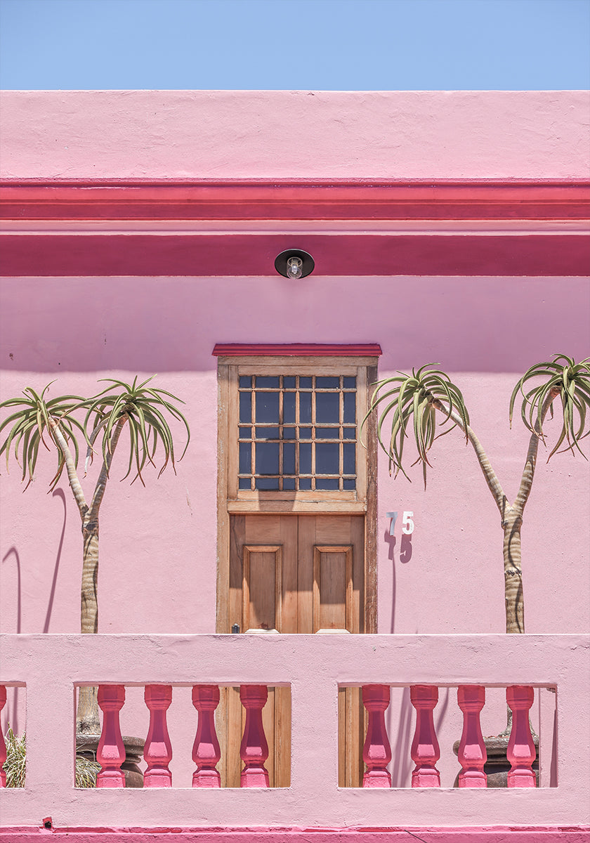 Pfirsichfarbene Fassade