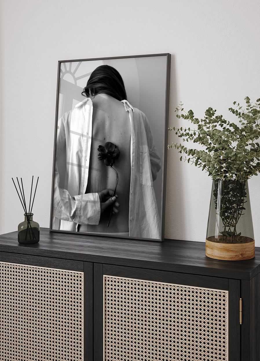 Behind the Back Poster - Posterbox.no