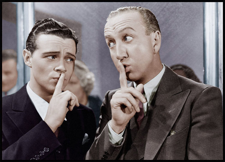 Discretion Poster - Posterbox.no