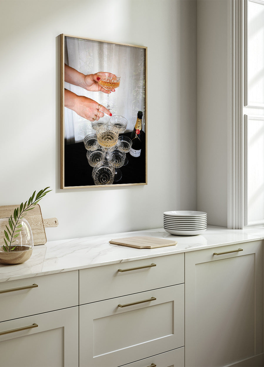 Champagnergläser-Pyramide-Druckposter - Posterbox.dk