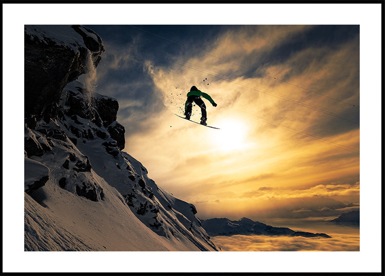 Snowboard-Poster bei Sonnenuntergang