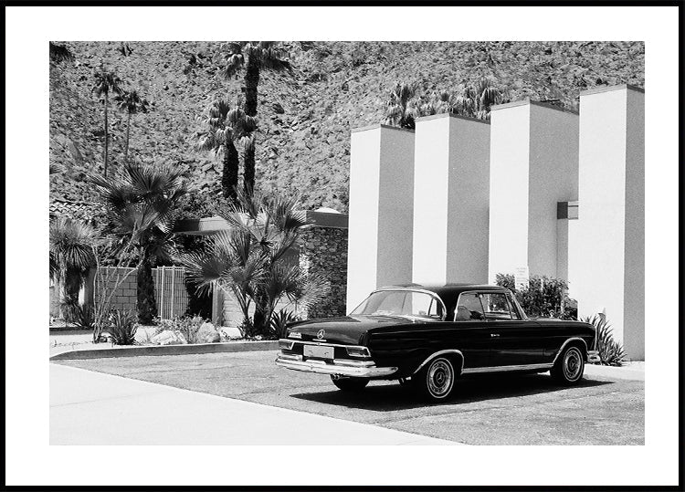 Altes Auto in Palm Springs Poster - Posterbox.dk