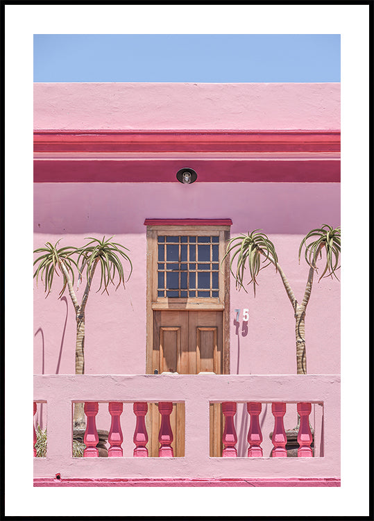 Pfirsichfarbene Fassade