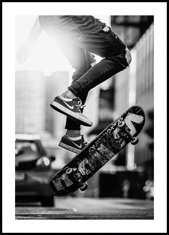 Urban Skateboard Trick Poster - Posterbox.dk