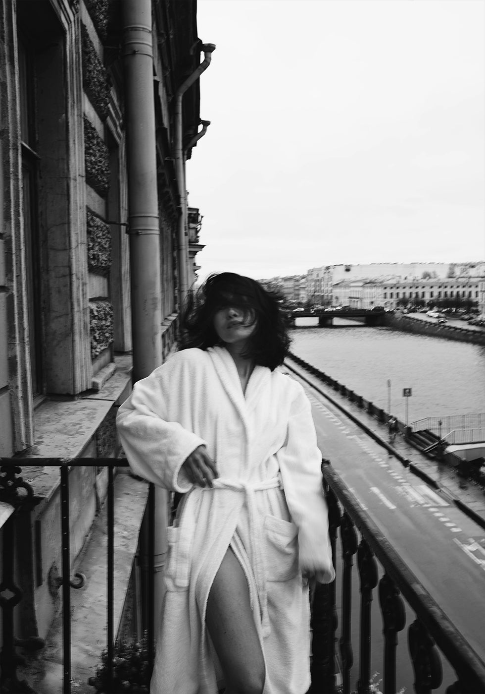 Poster „Morgen auf dem Balkon“.