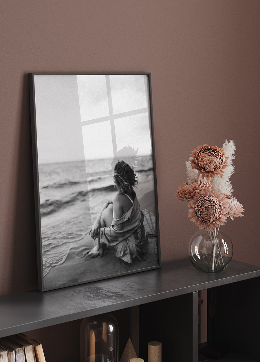 Frau am Strand Poster - Posterbox.dk