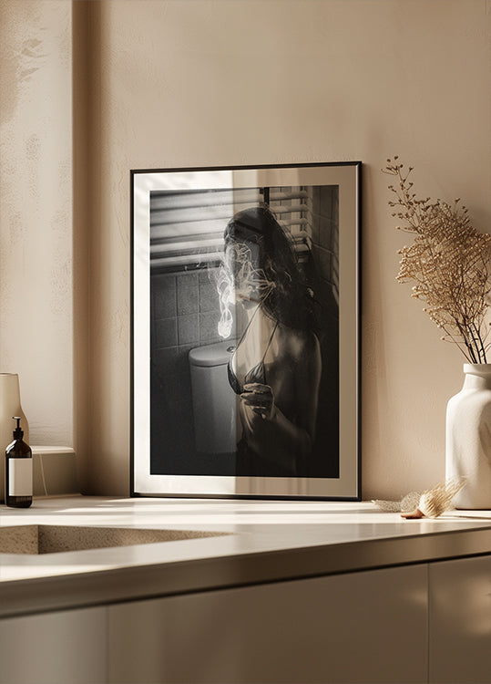 Whispers in Smoke Plakat - Posterbox