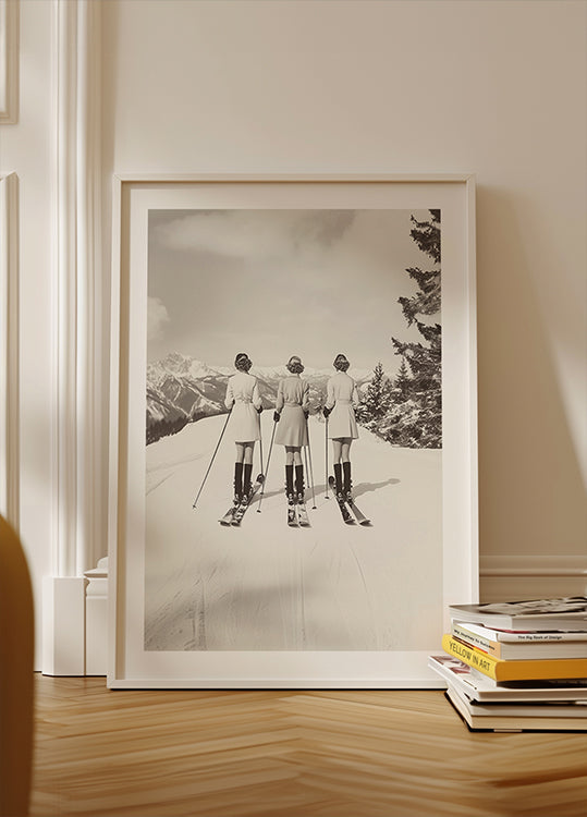 Vintages Glamour-Skifahrer-Poster