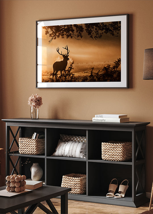 Rotwild-Hirsch im Nebel-Plakat