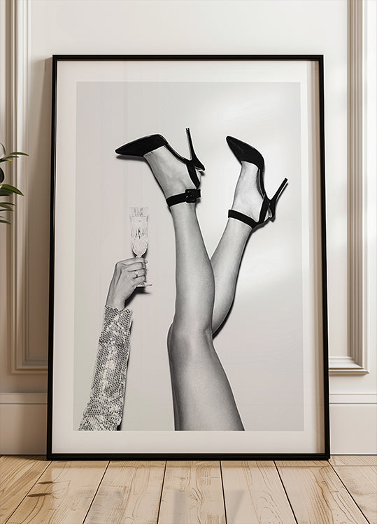 Champagne legs Black and White Plakat - Posterbox