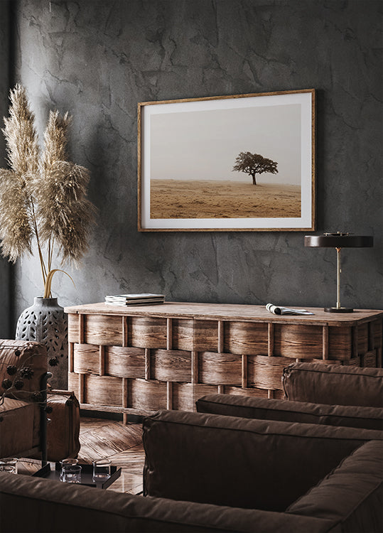 Herbstliches Grasfeld und einsamer Baum Poster - Posterbox.dk