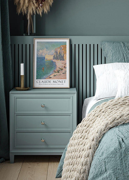 Claude Monet – Étretat, Der Strand und die Falaise d'Amont Poster – Posterbox.dk