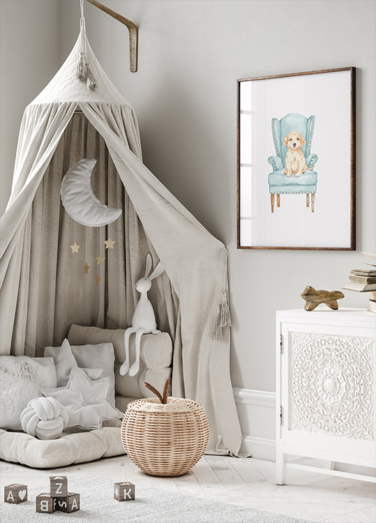 Poster „Welpe im blauen Sessel“ – Posterbox.dk