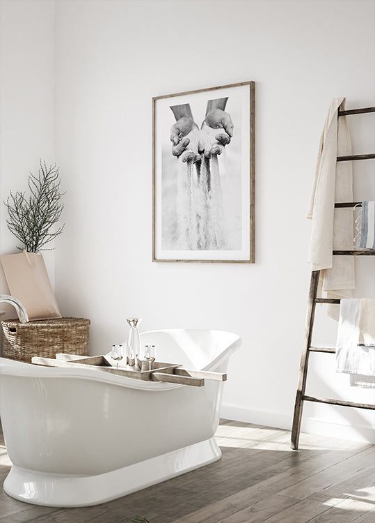 Sand Falling From Hands (B&W) Poster - Posterbox.dk