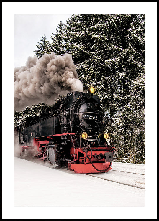Dampfzug im verschneiten Wald Poster - Posterbox.dk