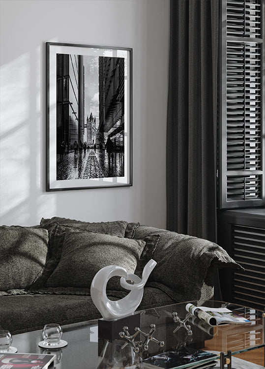 Tower Bridge Urban Perspective Poster - Posterbox.dk