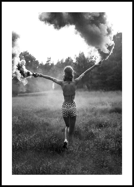 Wild and Free Smoke Art Poster - Posterbox.dk