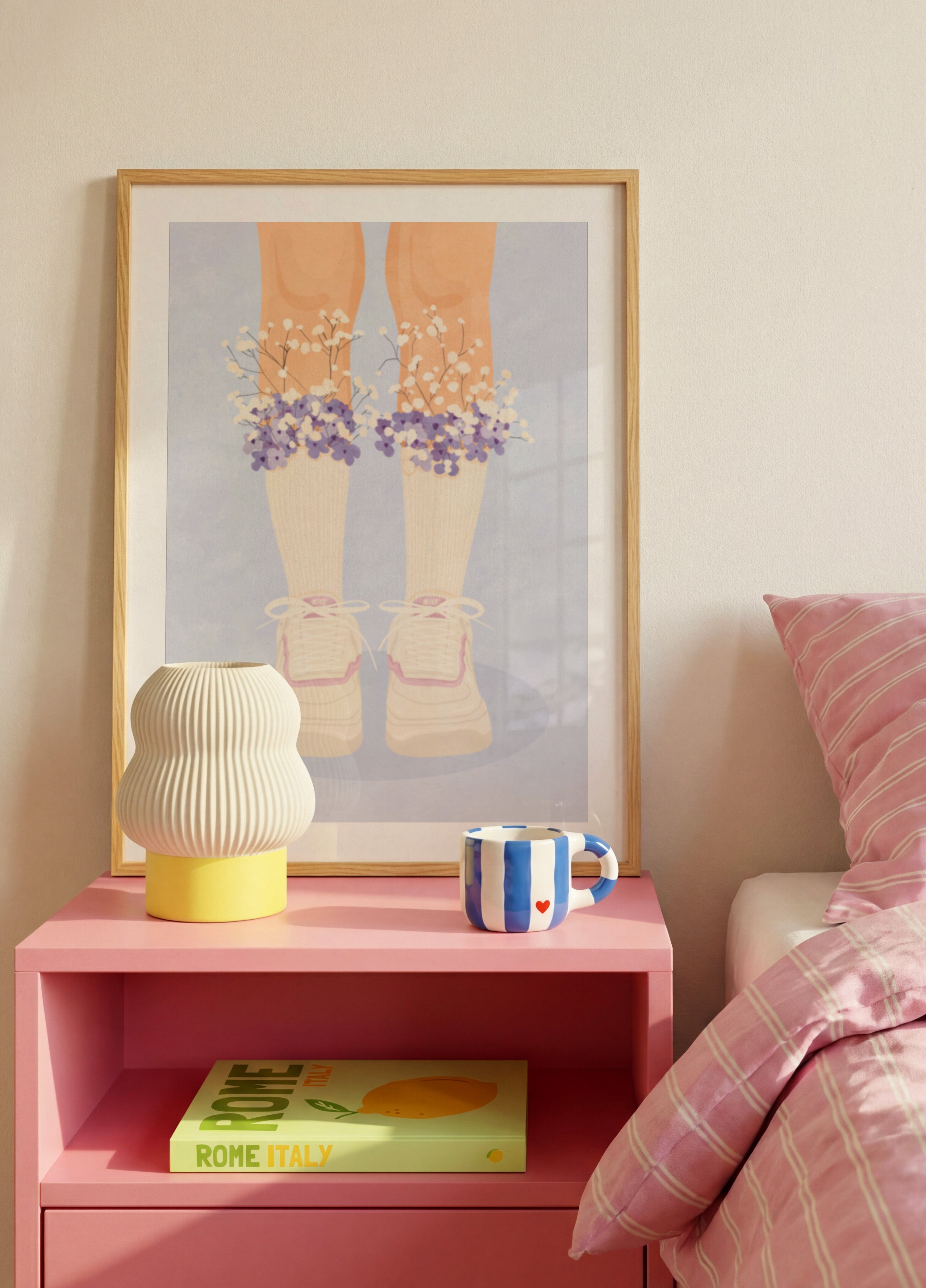 Blumensocken und Turnschuhe