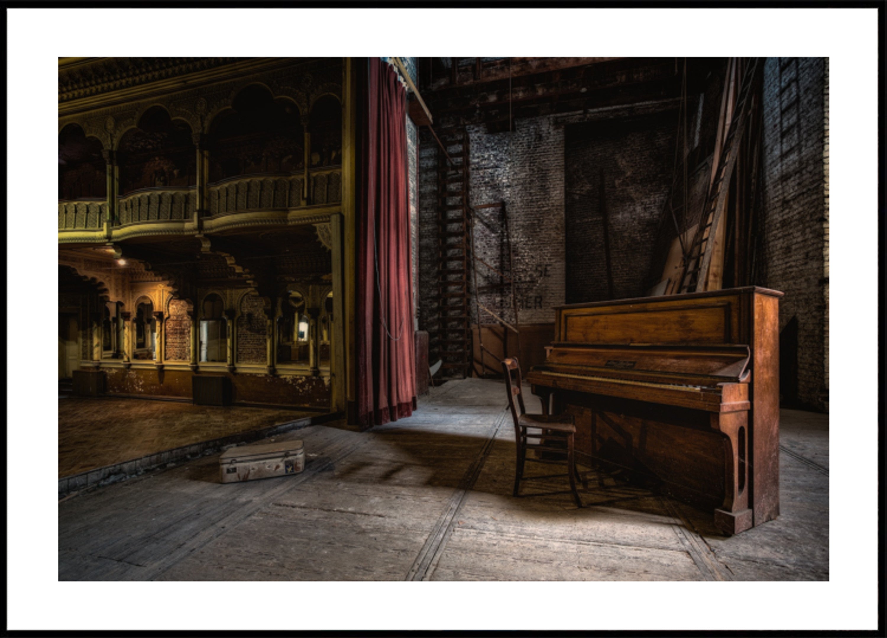 Verlassenes Theaterklavier